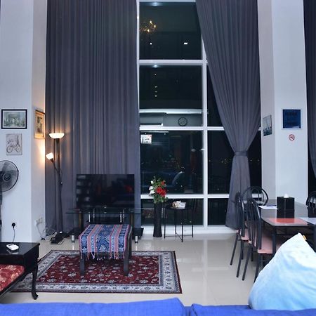 Maritime Suites Duplex Marvelous Sea View George Town Exterior photo